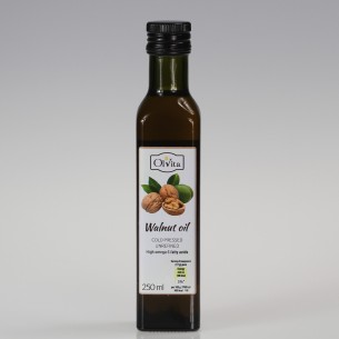 Olej z orzecha włoskiego, zimnotłoczony, nieoczyszczony, Ol'Vita 250 ml